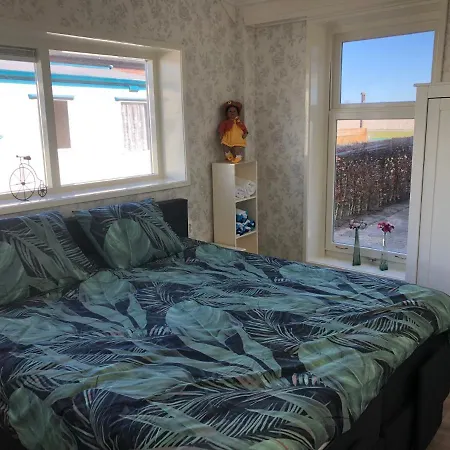 De Salon Appartement Warmenhuizen