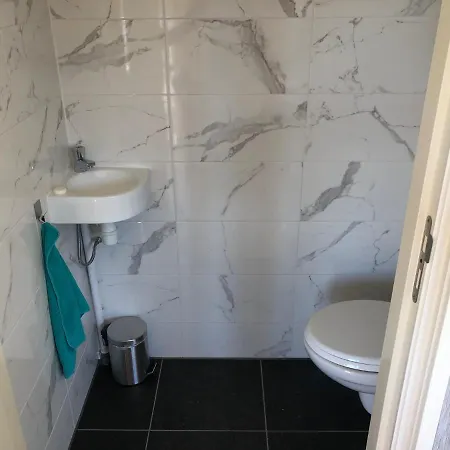 De Salon * Warmenhuizen